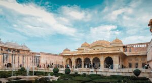 <img src="topinfo_bg.png" role=“ Amber Forte Jaipur India-Golden Triangle Tour Package”>