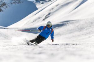 Skiing in Twang Vacation Tour Package India -singhstravelsolutions